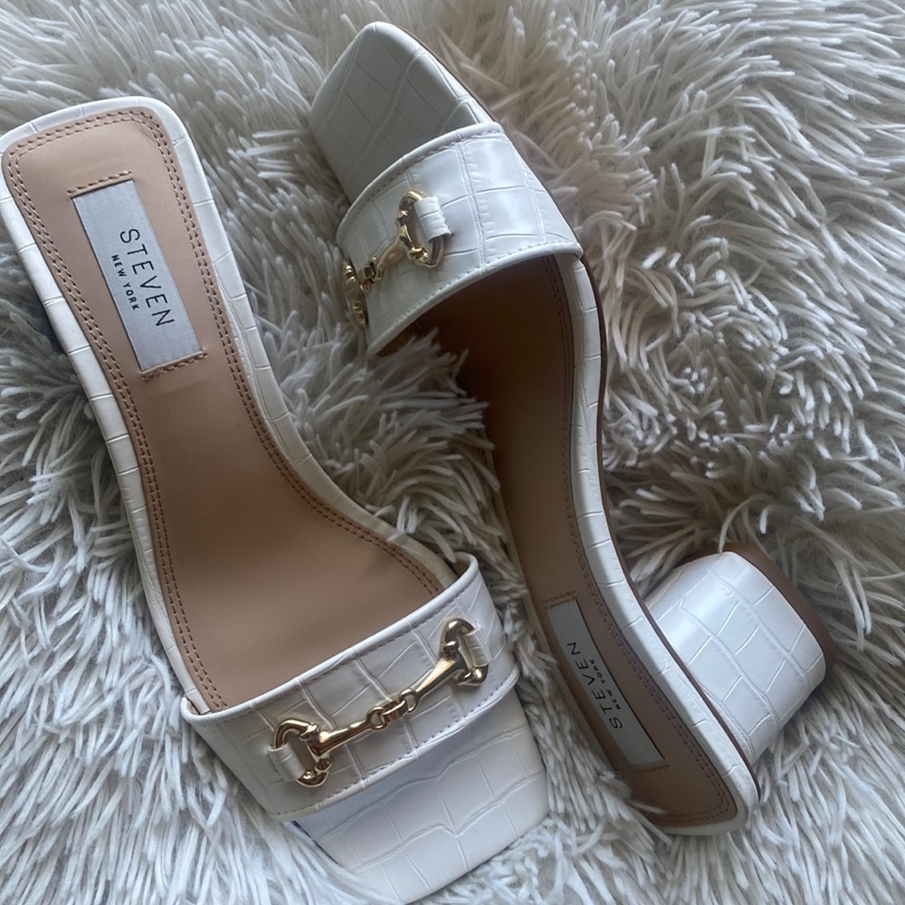 Steven New York White Slide Sandal